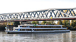 Logo Natur- und Kultur-Erlebnis-Schifffahrt auf der Donau Von Vilshofen nach Straubing mit dem Barefoot-Boat